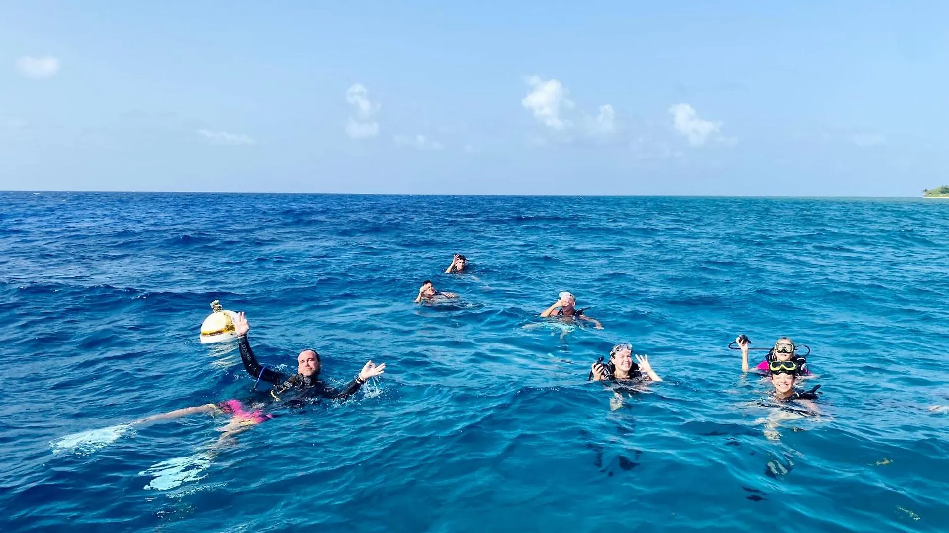 Apartment Diver'S Paradise West Bay